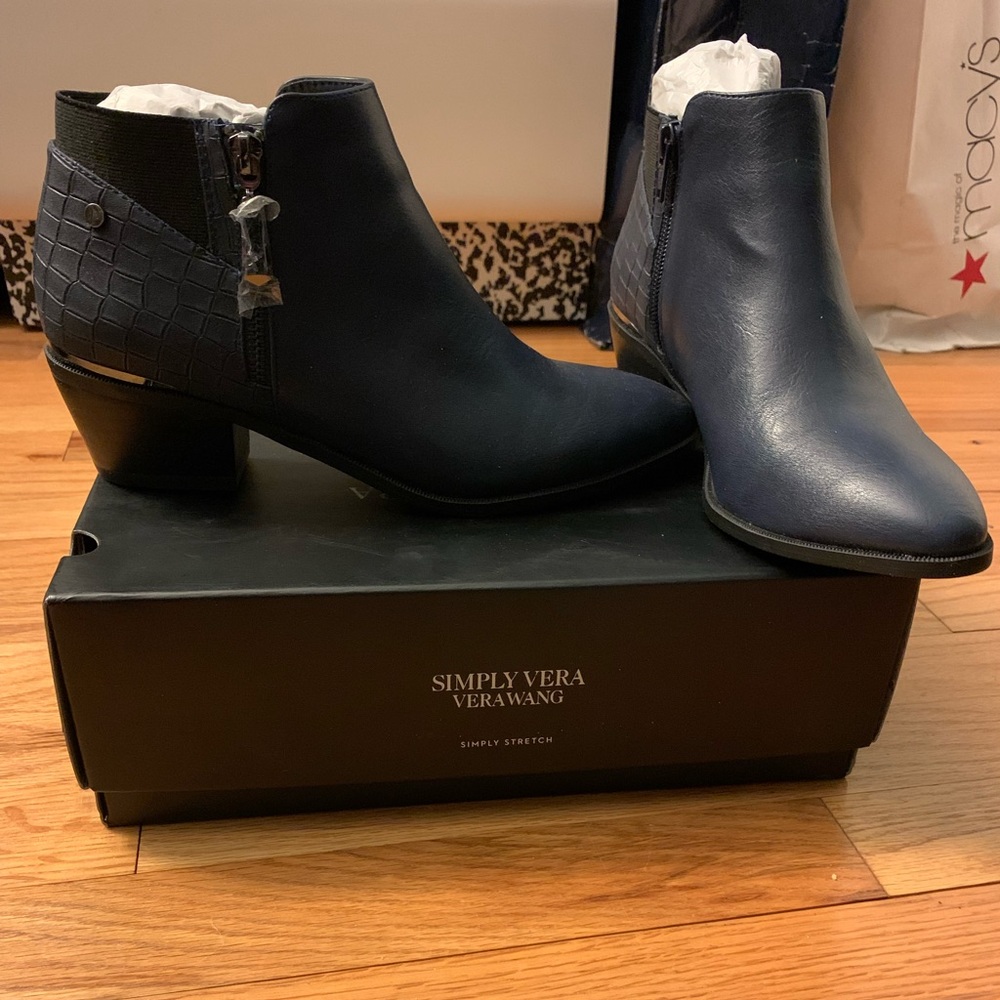 Navy Simply Vera Short Booties